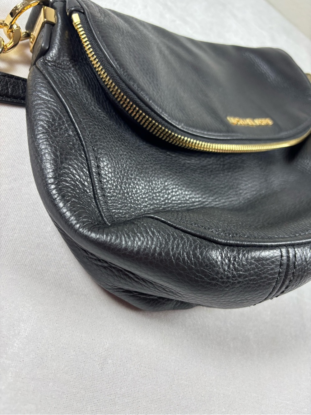 Michael Kors Black Pebbled Leather Tassel Shoulder Bag Gold Chain Hobo Purse - Picture 11 of 14
